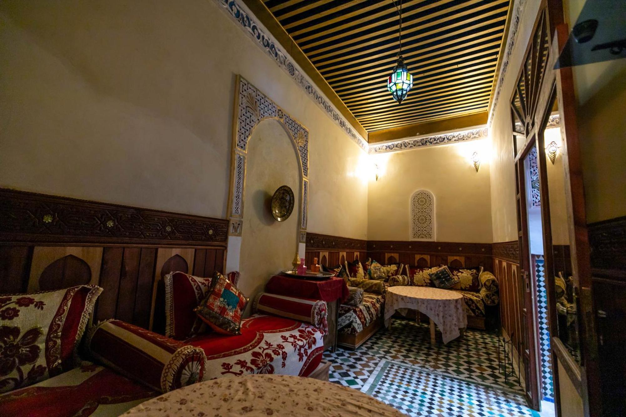 Riad Dar Diwan Fez Kültér fotó