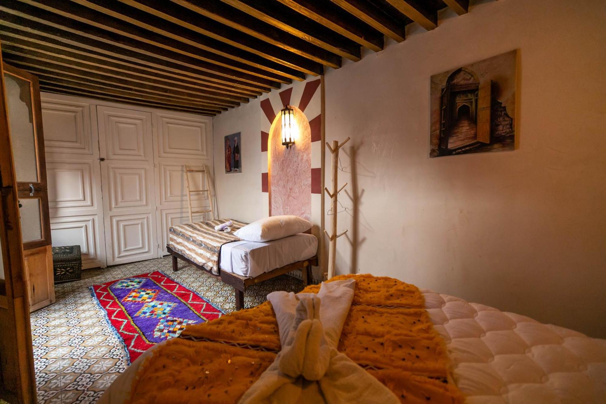 Riad Dar Diwan Fez Kültér fotó