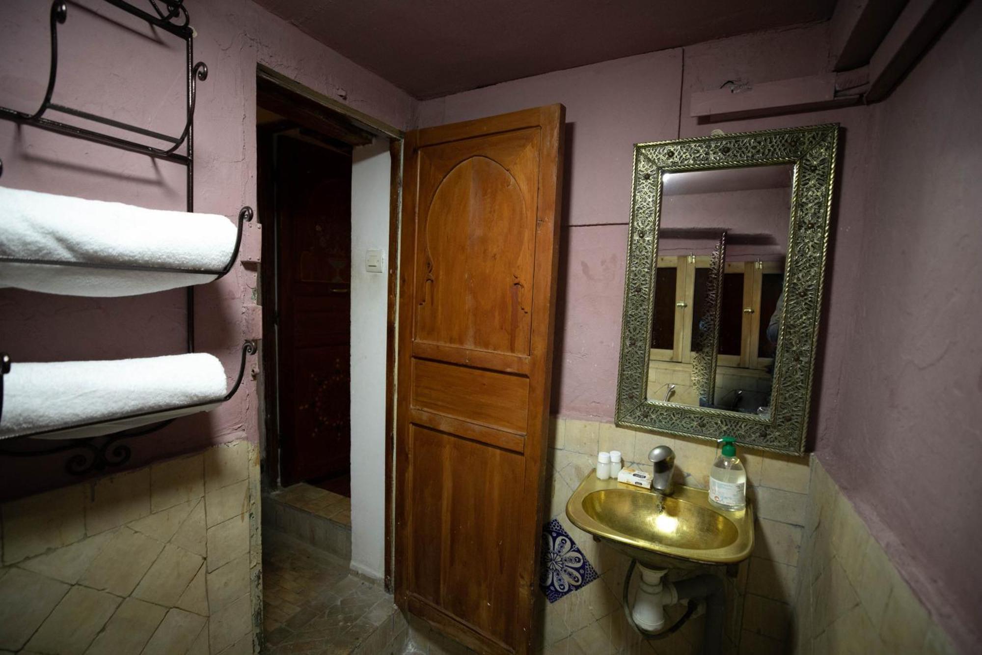 Riad Dar Diwan Fez Kültér fotó