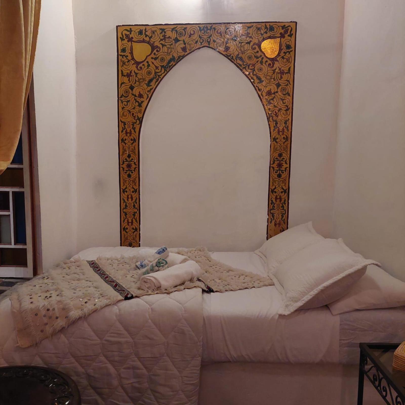 Riad Dar Diwan Fez Kültér fotó